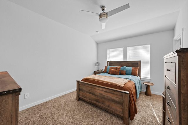 1242 Amistad Loop, College Station, TX 77845