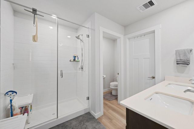 1242 Amistad Loop, College Station, TX 77845