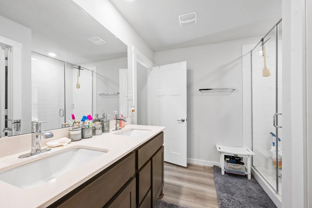 1242 Amistad Loop, College Station, TX 77845