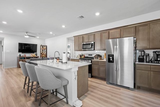 1242 Amistad Loop, College Station, TX 77845