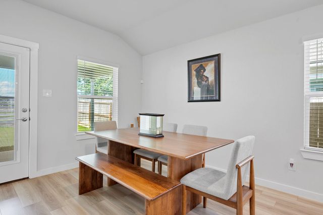 1242 Amistad Loop, College Station, TX 77845