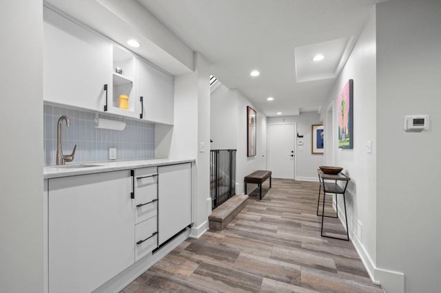 14801 Stone Road, Wayzata, MN 55391