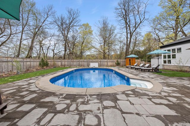 14801 Stone Road, Wayzata, MN 55391