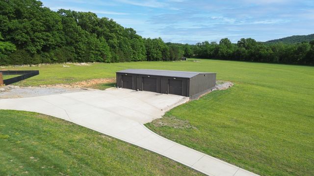 7185 Highway 99, Rockvale, TN 37153