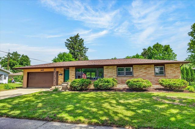 2415 Hyacinth Avenue, Janesville, WI 53545