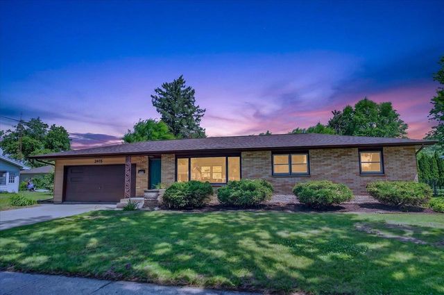 2415 Hyacinth Avenue, Janesville, WI 53545
