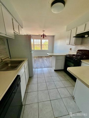 1610 greenhollow Drive, Iselin, NJ 08830