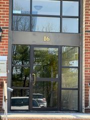 1610 greenhollow Drive, Iselin, NJ 08830