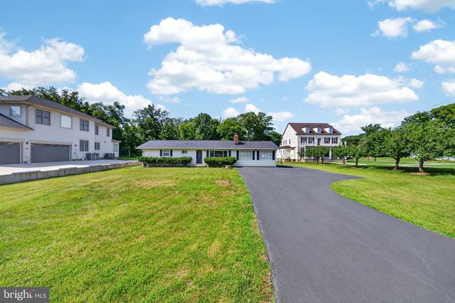 45448 MALLARD ST, Sterling, VA 20165