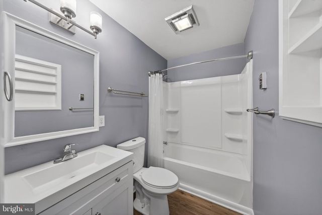 45448 MALLARD ST, Sterling, VA 20165