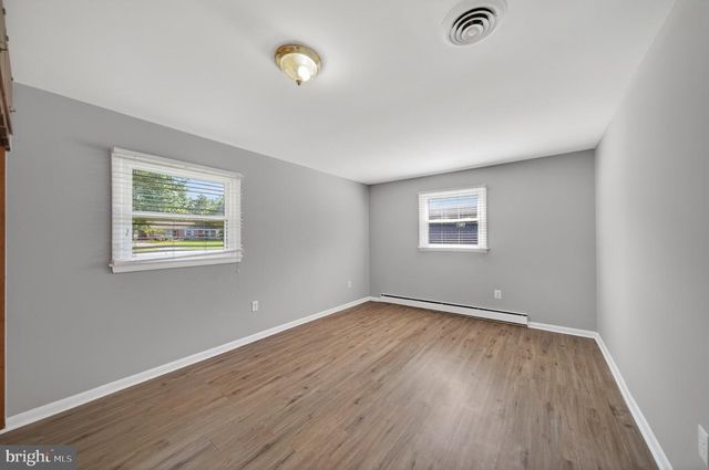 45448 MALLARD ST, Sterling, VA 20165