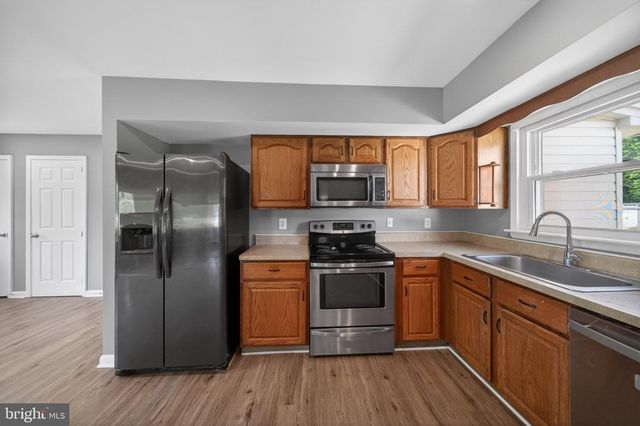 45448 MALLARD ST, Sterling, VA 20165