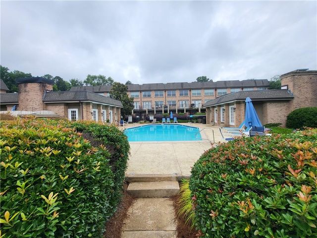 6980 Roswell Road C5, Atlanta, GA 30328