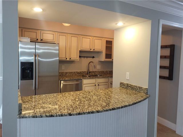 6980 Roswell Road C5, Atlanta, GA 30328