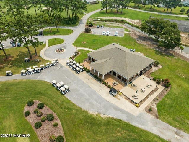 404 Hillcrest Drive, Morehead City, NC 28557