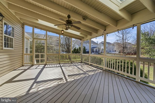 20811 FENWICK DR, Ashburn, VA 20147