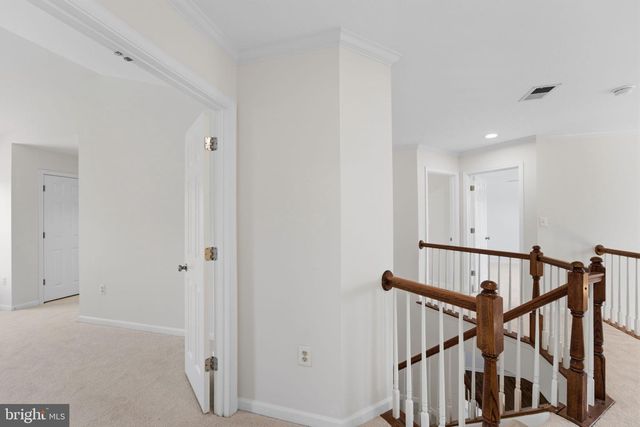 20811 FENWICK DR, Ashburn, VA 20147