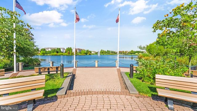 20811 FENWICK DR, Ashburn, VA 20147