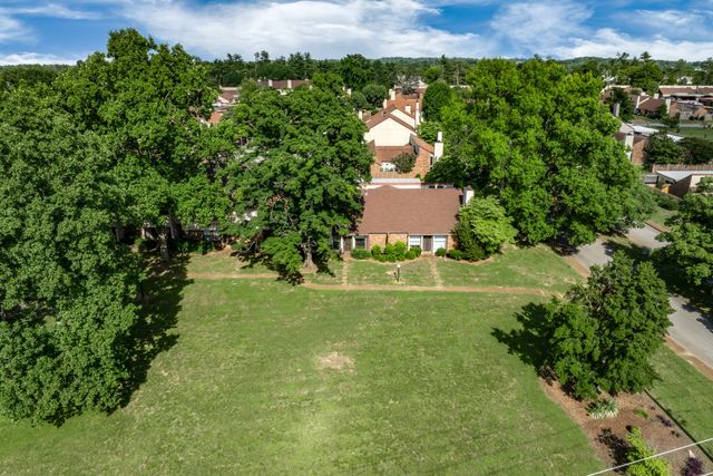 130 Saddle Tree Court, Hermitage, TN 37076