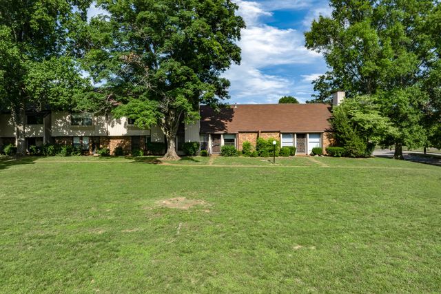 130 Saddle Tree Court, Hermitage, TN 37076