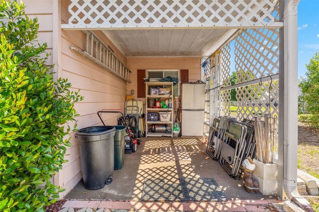 15110 RIALTO AVENUE, Brooksville, FL 34613