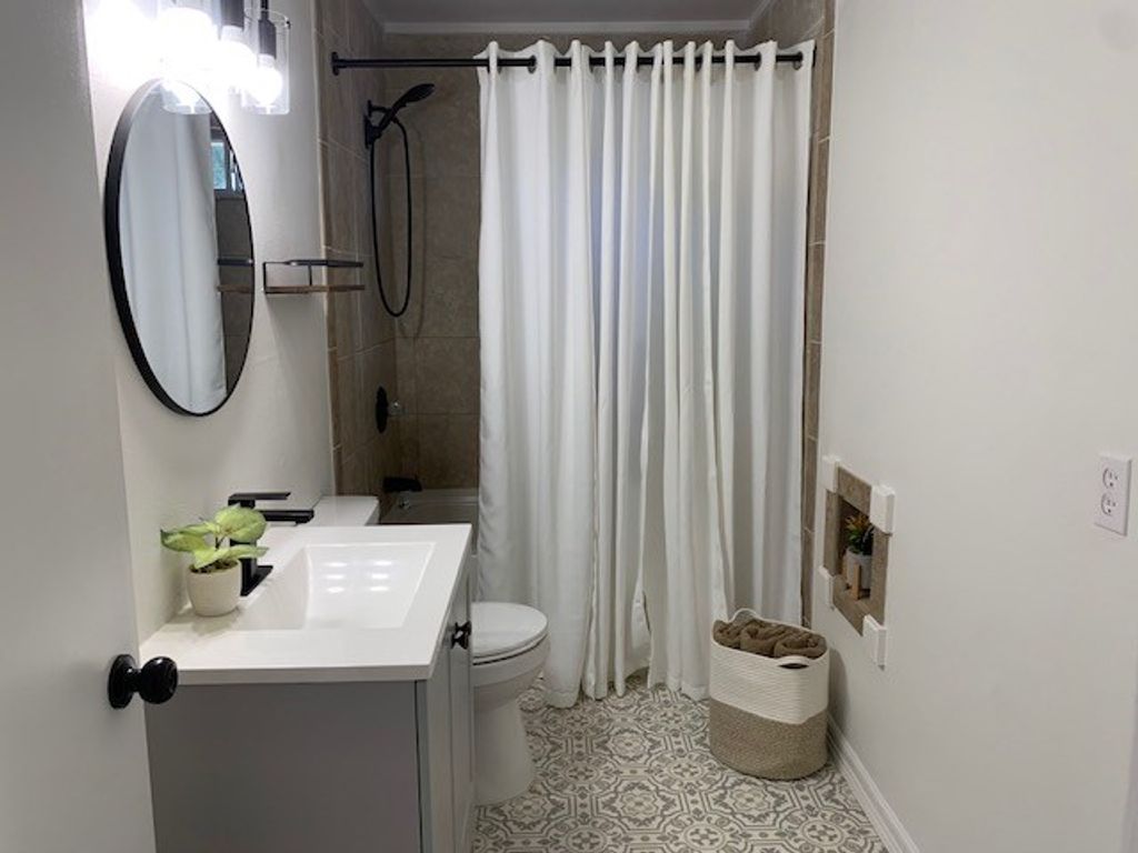 Image 16 of property listing at 2402 Webster Ave, San Angelo, TX 76903
