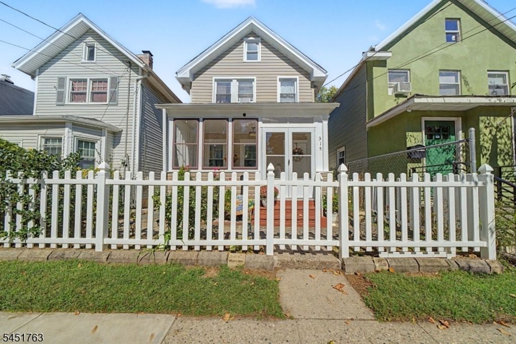 315 Elizabeth St, City Of Orange Twp., NJ 07050 — exterior