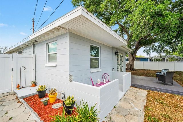 10555 109TH STREET, Largo, FL 33778