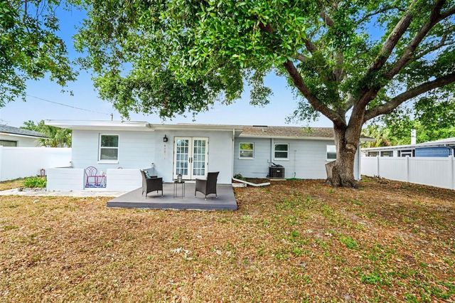 10555 109TH STREET, Largo, FL 33778