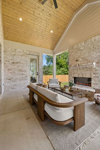 513 Crosswood Ct, Nashville, TN 37214