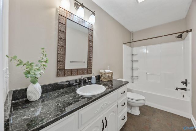 26517 Lydia Joe Drive, Athens, AL 35613
