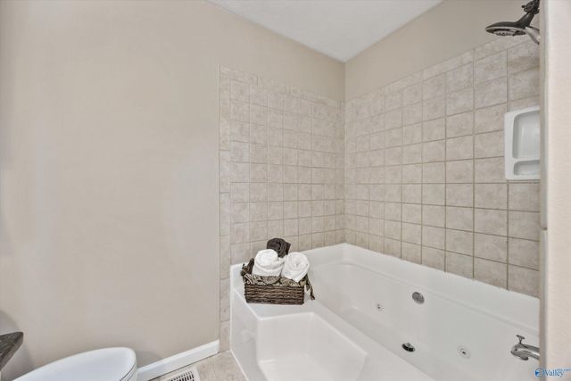 26517 Lydia Joe Drive, Athens, AL 35613
