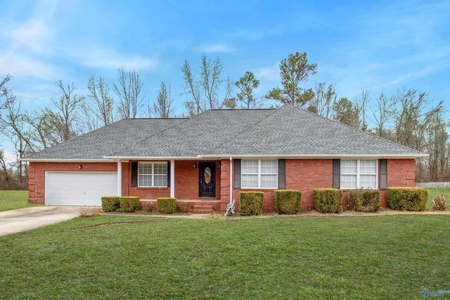 26517 Lydia Joe Drive, Athens, AL 35613