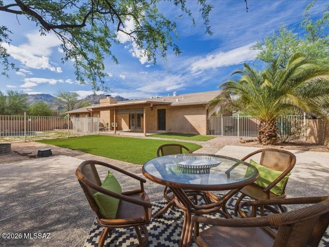 8234 E Big Horn Trail, Tucson, AZ 85750