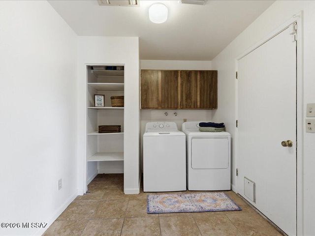 8234 E Big Horn Trail, Tucson, AZ 85750