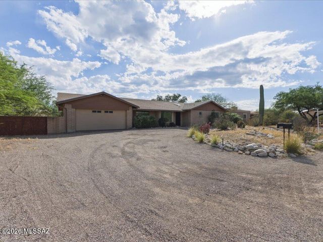 8234 E Big Horn Trail, Tucson, AZ 85750