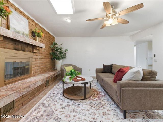 8234 E Big Horn Trail, Tucson, AZ 85750