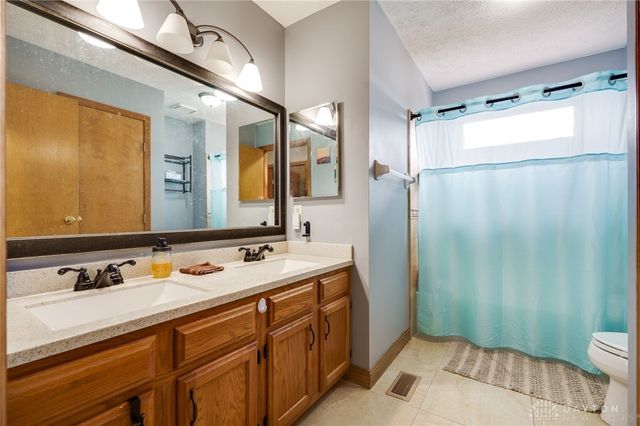 6322 Ring Neck Drive, Dayton, OH 45424