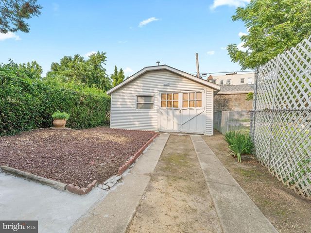 435 BONSALL AVE, Lansdowne, PA 19050