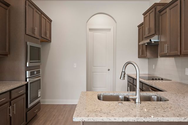 315 Delta Way, La Vergne, TN 37086