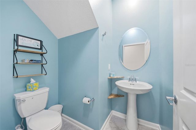 13 WHITE HORSE WAY, Groveland, FL 34736