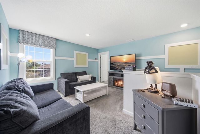 13 WHITE HORSE WAY, Groveland, FL 34736