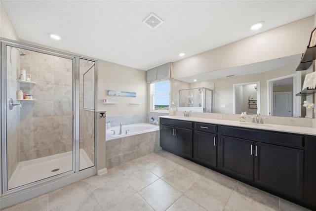 13 WHITE HORSE WAY, Groveland, FL 34736