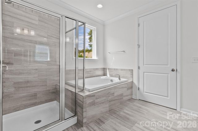 7893 Creek Park Drive, Denver, NC 28037