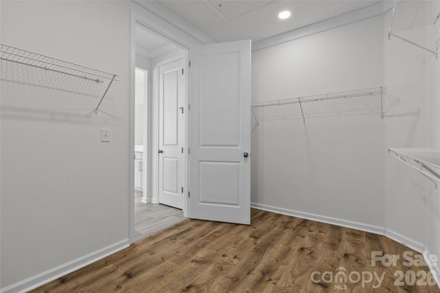 7893 Creek Park Drive, Denver, NC 28037