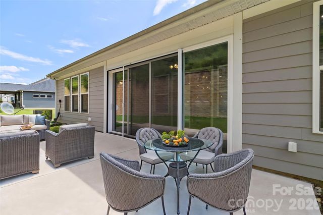 7893 Creek Park Drive, Denver, NC 28037