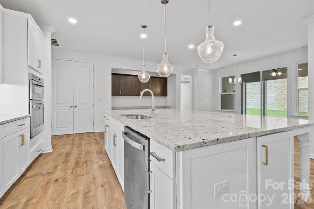 7893 Creek Park Drive, Denver, NC 28037