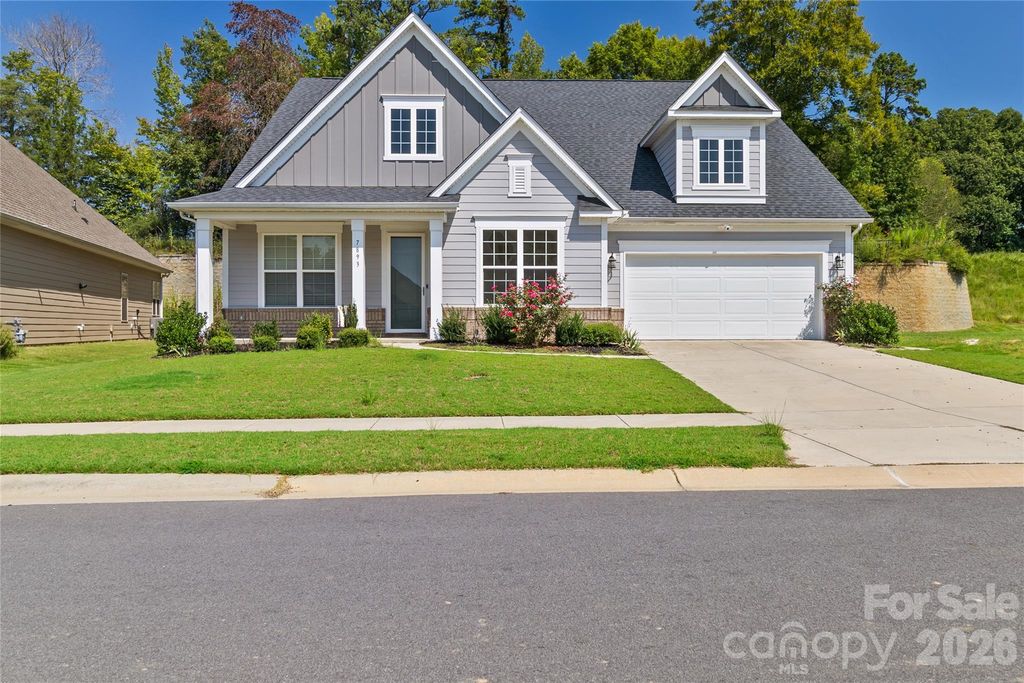 7893 Creek Park Drive, Denver, NC 28037