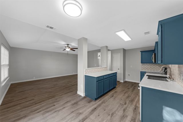 2404 Breanna Way, Little Elm, TX 75068