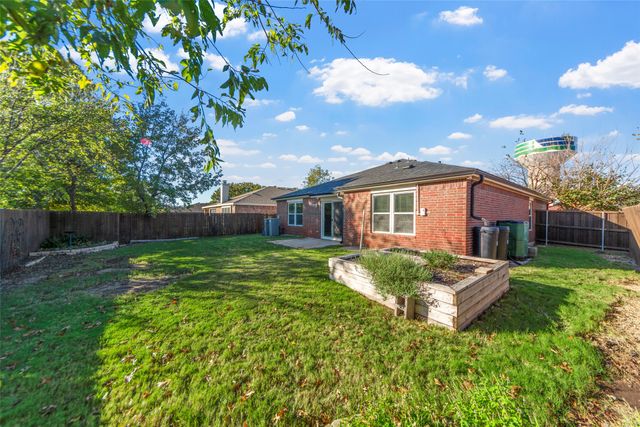 2404 Breanna Way, Little Elm, TX 75068